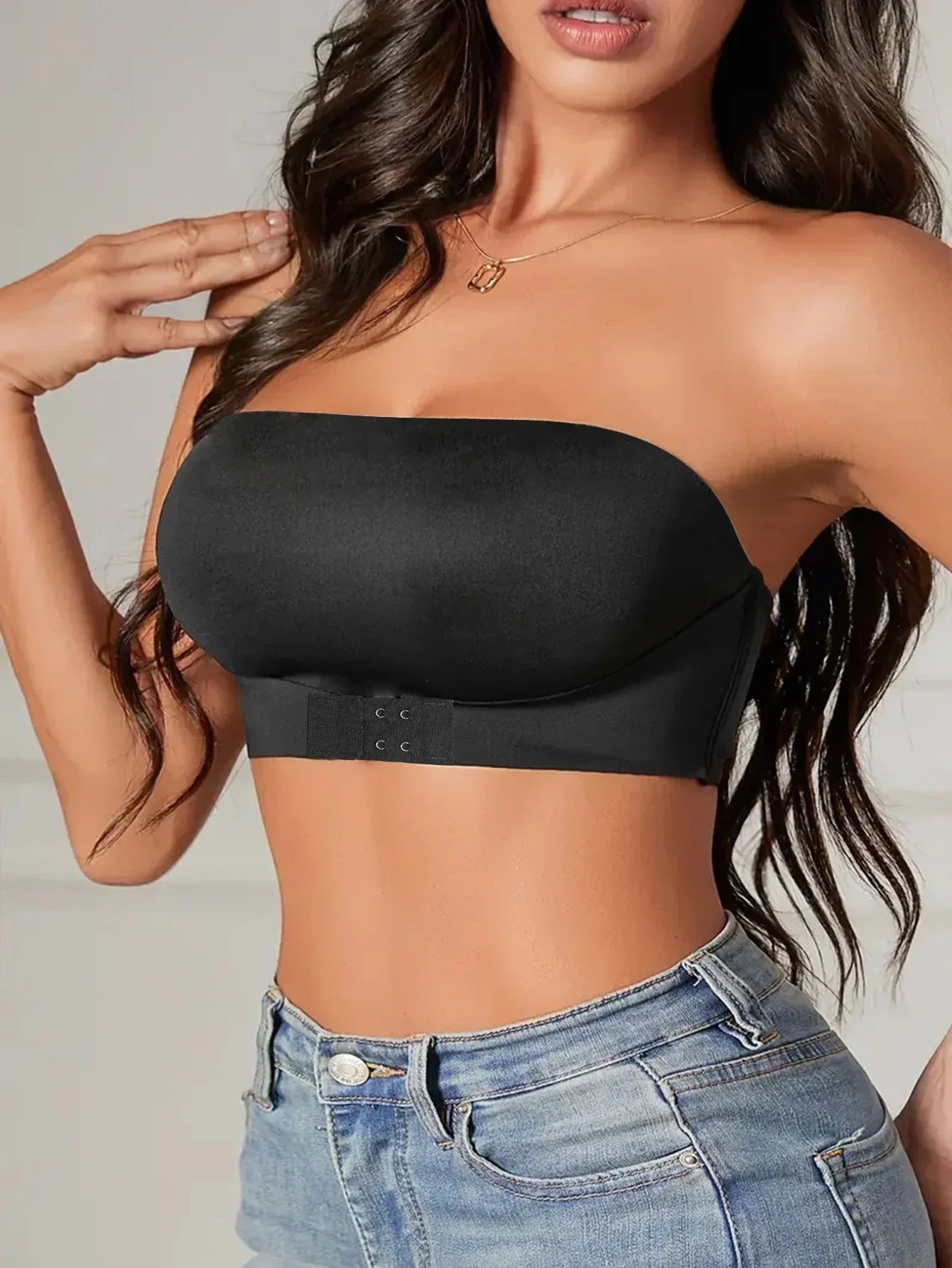 DivineCurve™ Seamless Front Button Strapless Bra